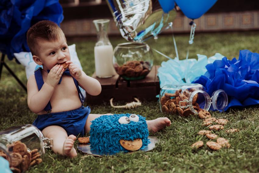 smash cake, pastel come galletas, quinta los monjes, bebe, fotografia de bebes, mac y liz