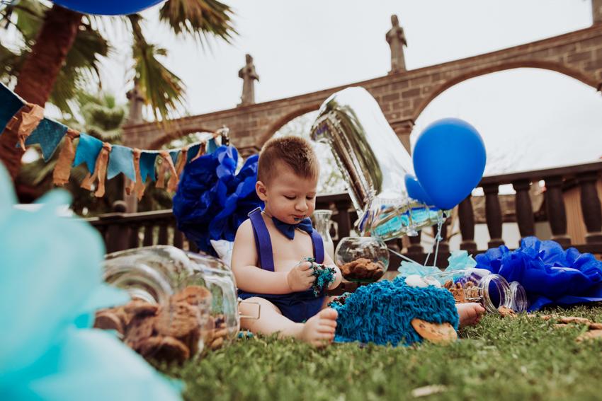 smash cake, pastel come galletas, quinta los monjes, bebe, fotografia de bebes, mac y liz