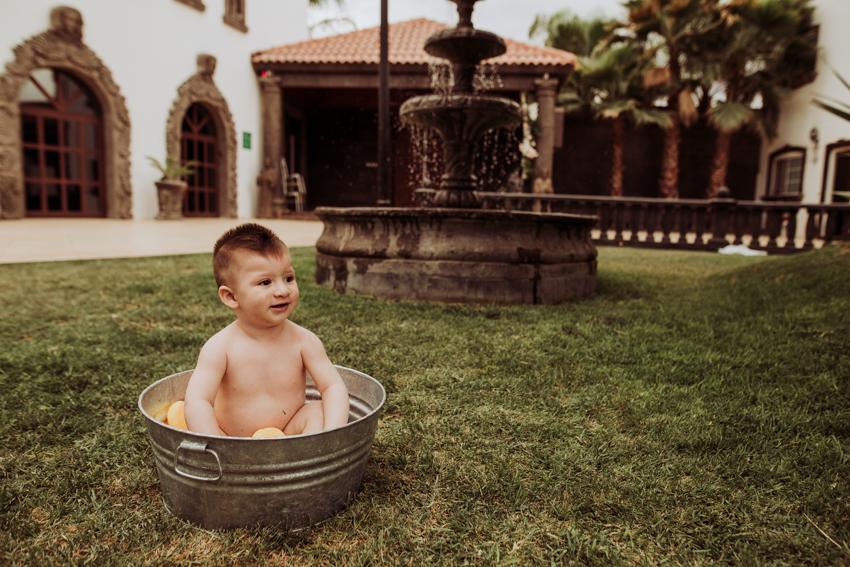smash cake, pastel come galletas, quinta los monjes, bebe, fotografia de bebes, mac y liz