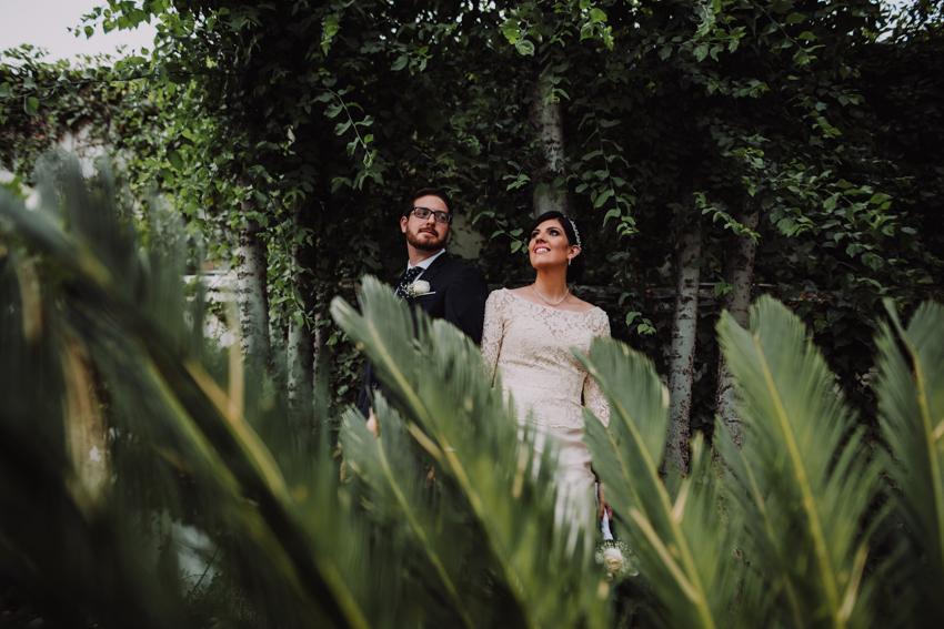 fotografia de boda, boda al aire libre, fotografia de boda en guadalajara, fotografia de parejas en guadalajara, novios en guadalajara, vestido de novia al aire libre, preparativos de la novia, fotografia, getting ready, boda lgbt, wedding in guadalajara , bodas lgbt en mexico, fotografos lgbt