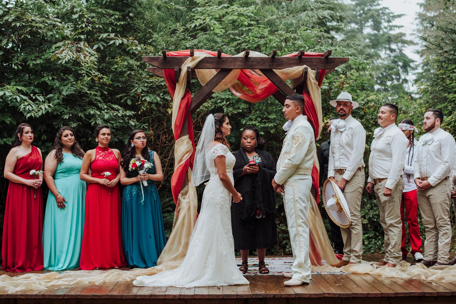 Boda seattle bosque ceremonia lakota y mexicana