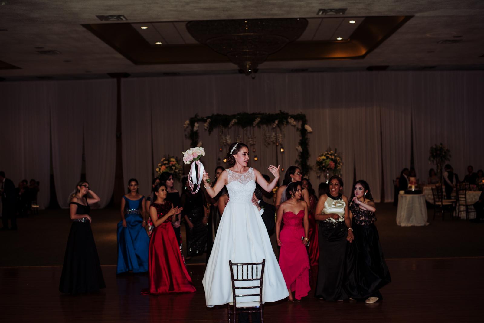 boda en delicias chihuahua, momentos de la boda, recepcion, novio y novia, mac y liz photography, fiesta, boda, country club delicias, 