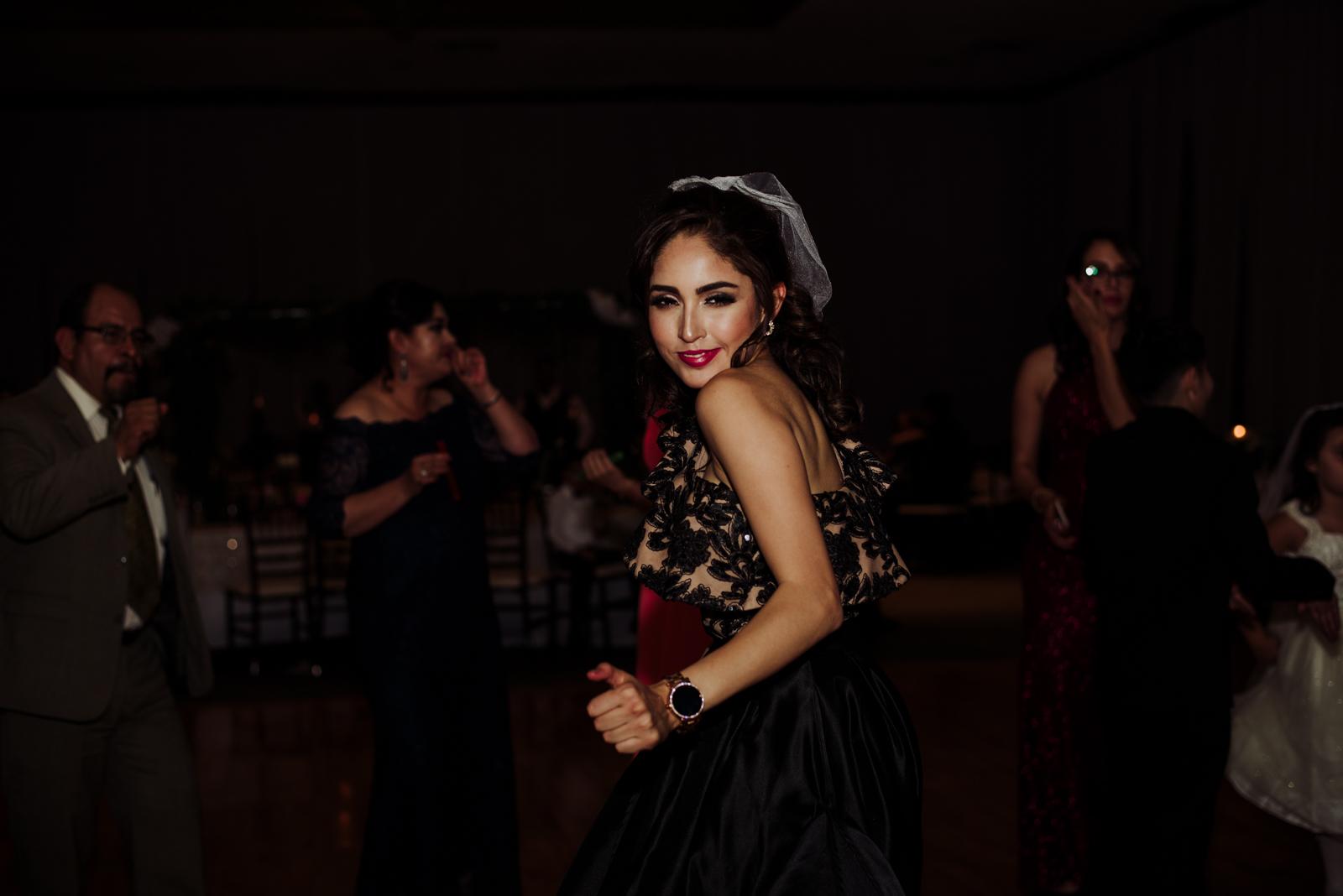 boda en delicias chihuahua, momentos de la boda, recepcion, novio y novia, mac y liz photography, fiesta, boda, country club delicias, 
