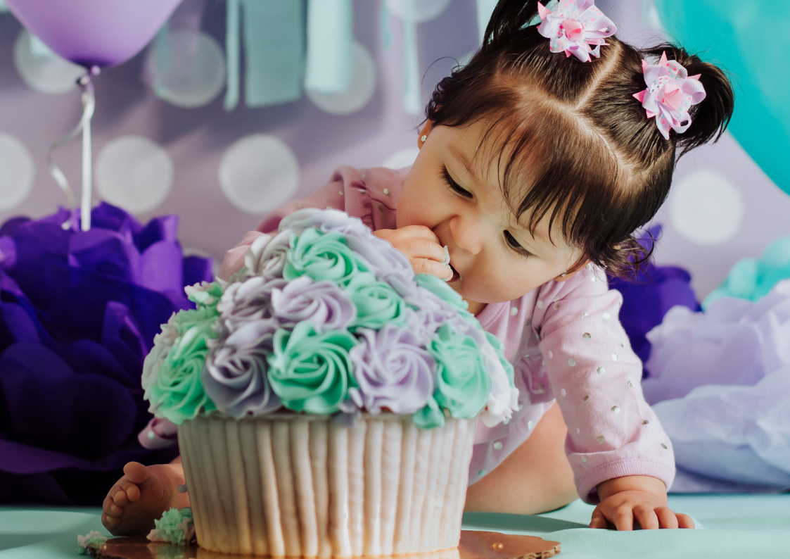 sesion de smash cake,  smash niña, primer cumpleaños