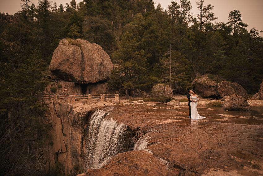 Postboda en barrancas del cobre creel , cusarare, arareko, divisadero.
