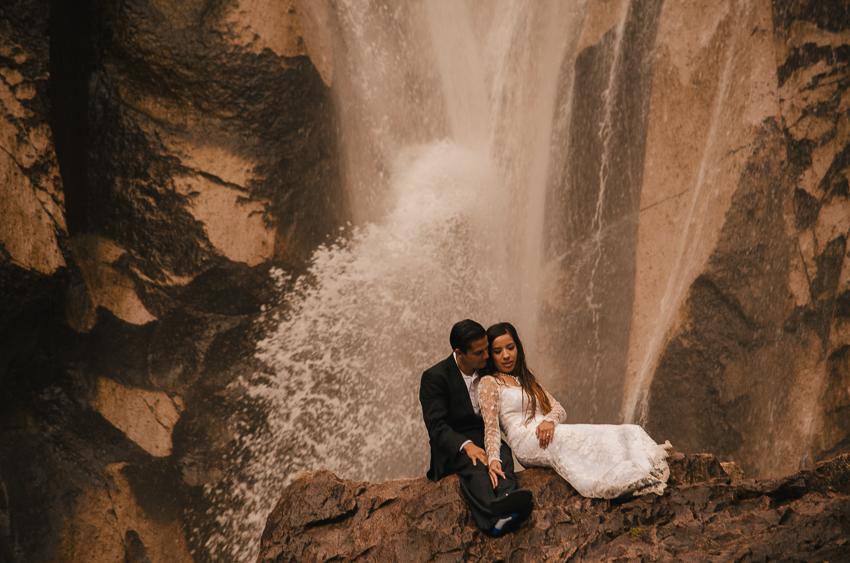Postboda en barrancas del cobre creel , cusarare, arareko, divisadero.