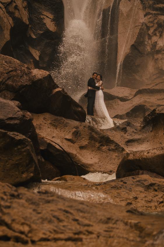 Postboda en barrancas del cobre creel , cusarare, arareko, divisadero.