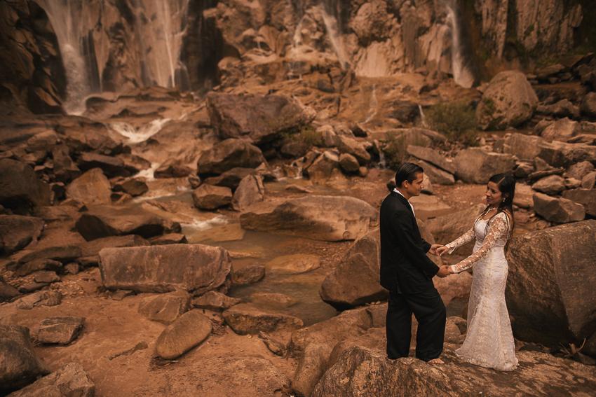 Postboda en barrancas del cobre creel , cusarare, arareko, divisadero.