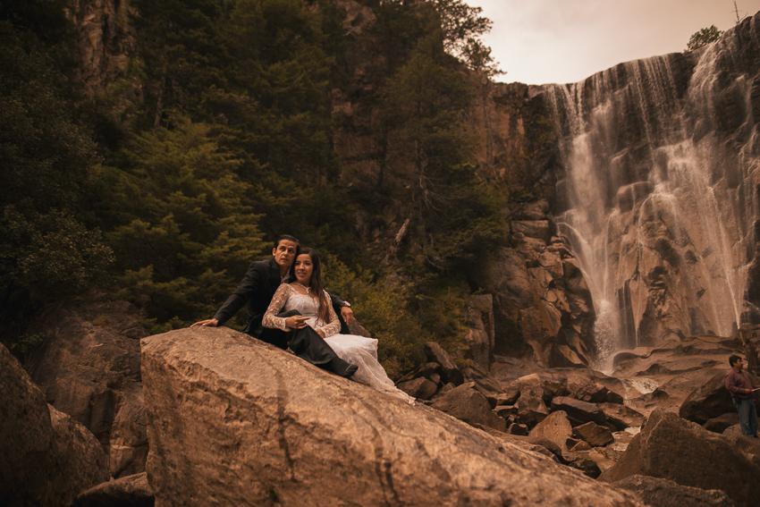 Postboda en barrancas del cobre creel , cusarare, arareko, divisadero.