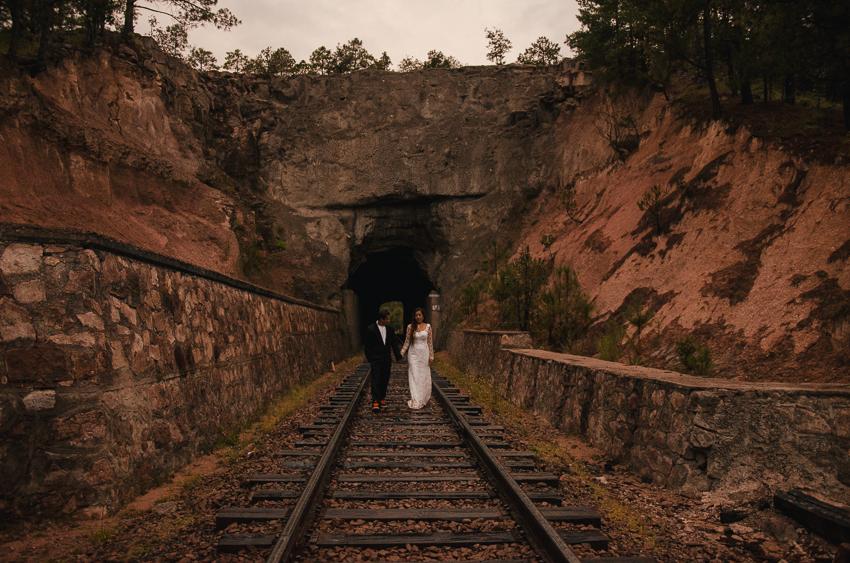 Postboda en barrancas del cobre creel , cusarare, arareko, divisadero.