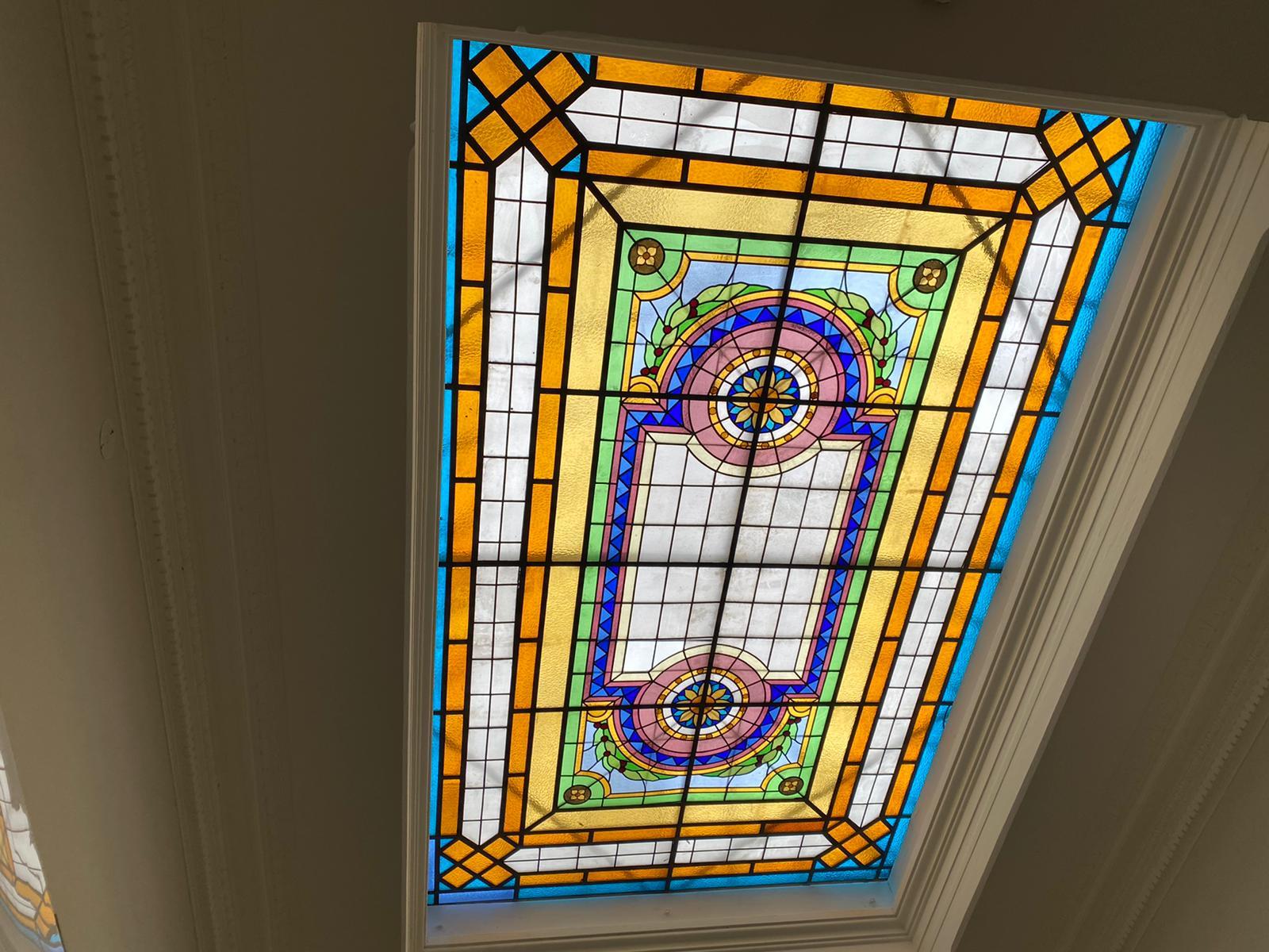 Recuperación de vitral de Foyer