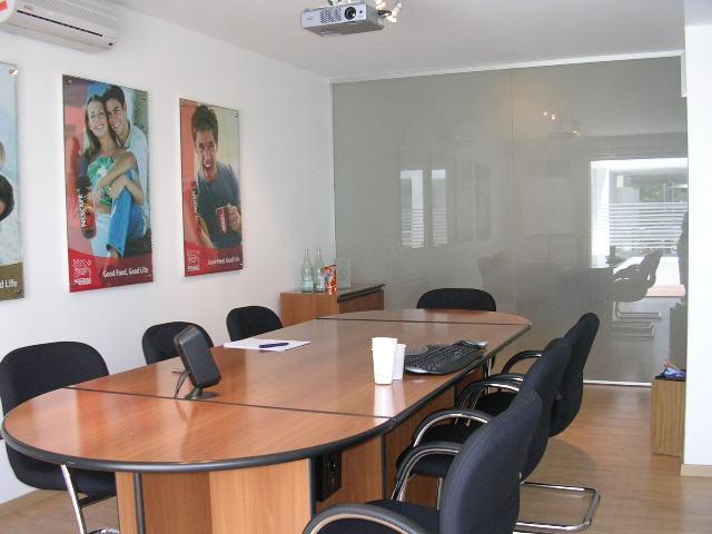 Sala de reuniones "Nescafé"