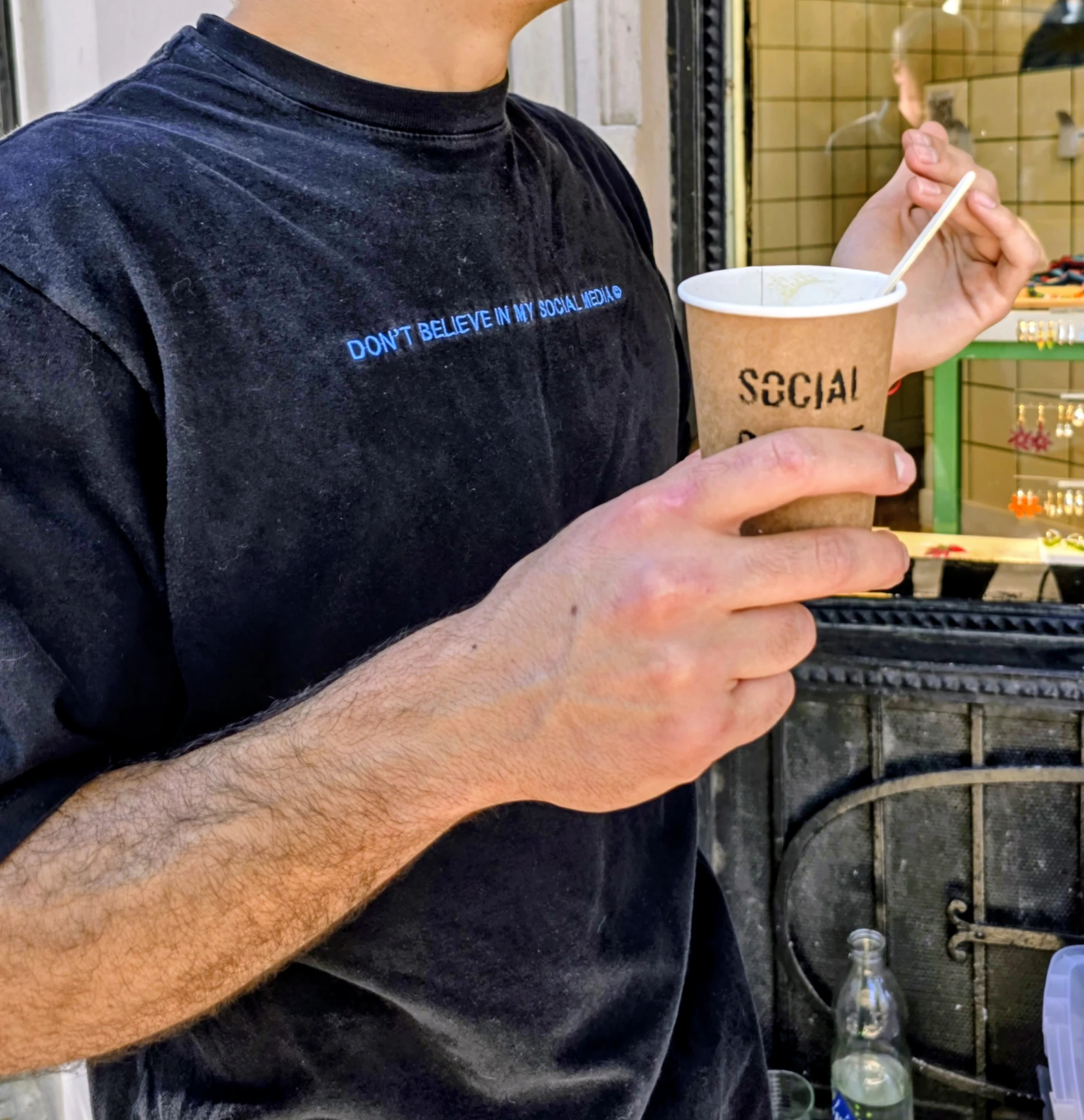 Don´t believe in my social media ®