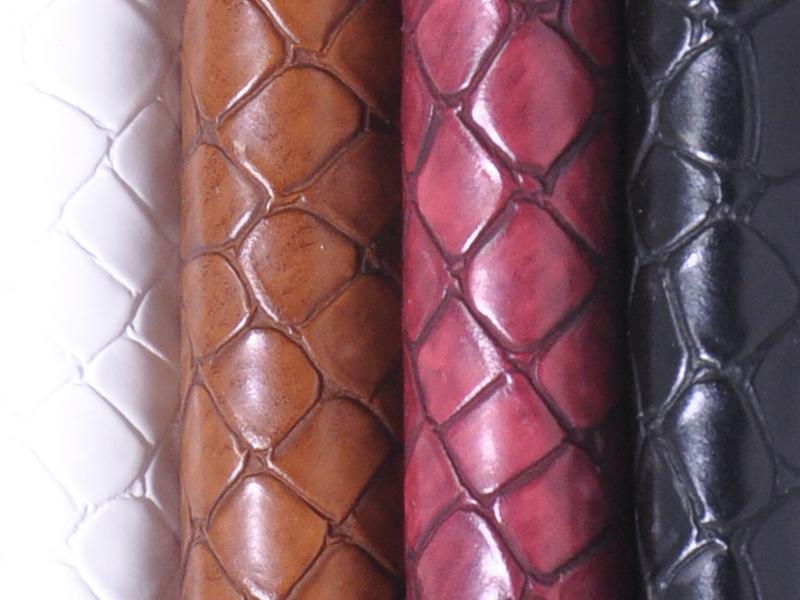 Cuero grabado Croco