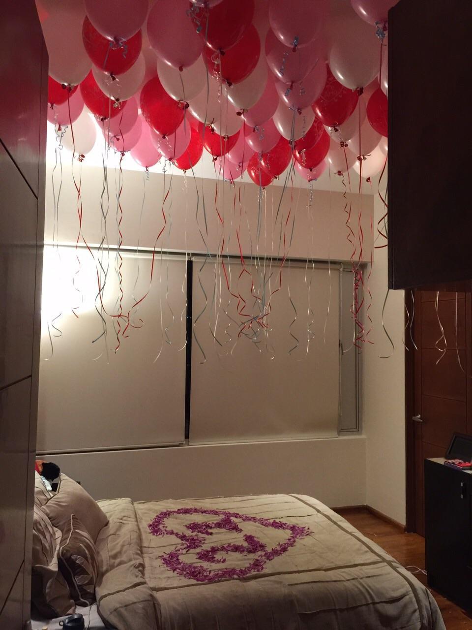 Globos con helio para habitaciones en el día de San Valentín