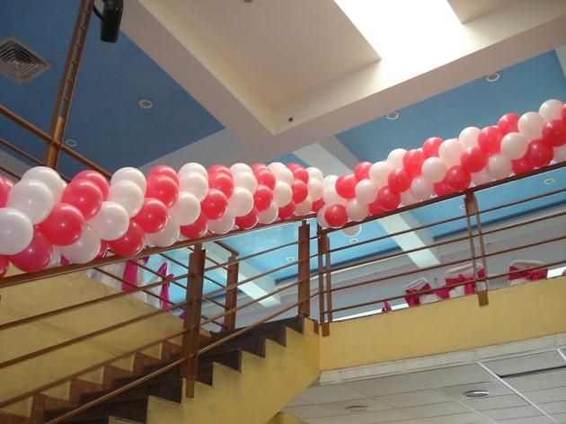 Guirnalda de globos para San Valentín