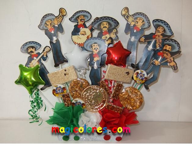 Centro de mesa con globos para noche mexicana