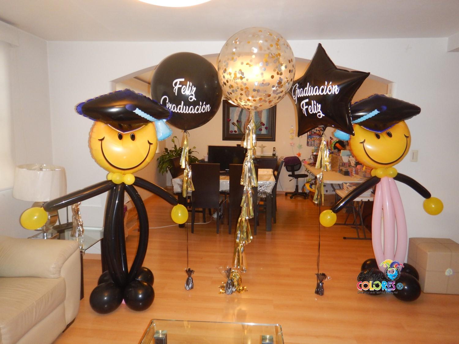 Figuras de Graduados con Globos