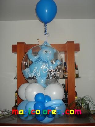 Centro de mesa con globo de osito para niño o niña