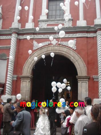 Globos con helio para bodas