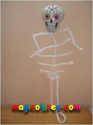 Calaca con cabeza metálica