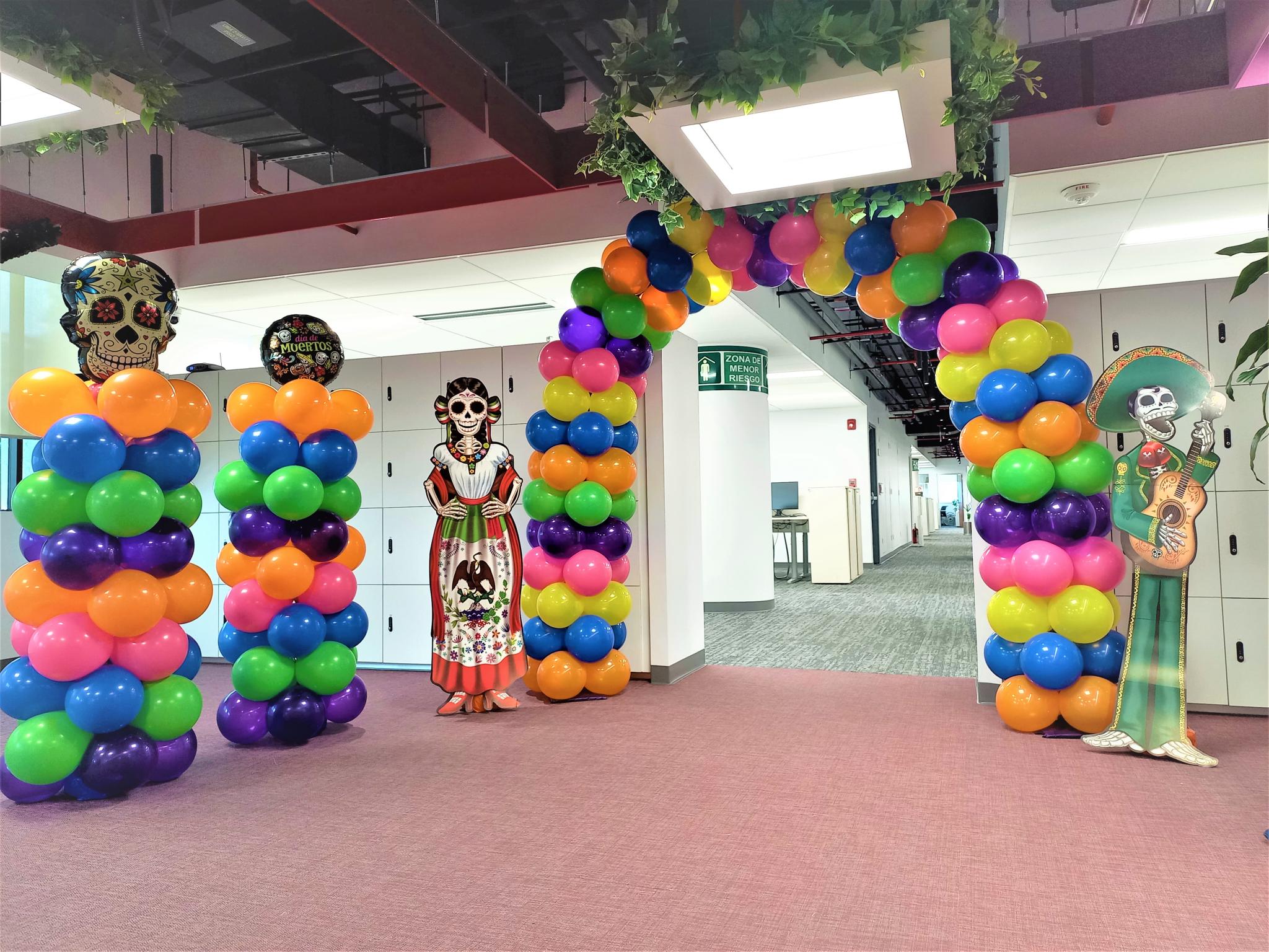 Columnas con Globos Día de Muertos