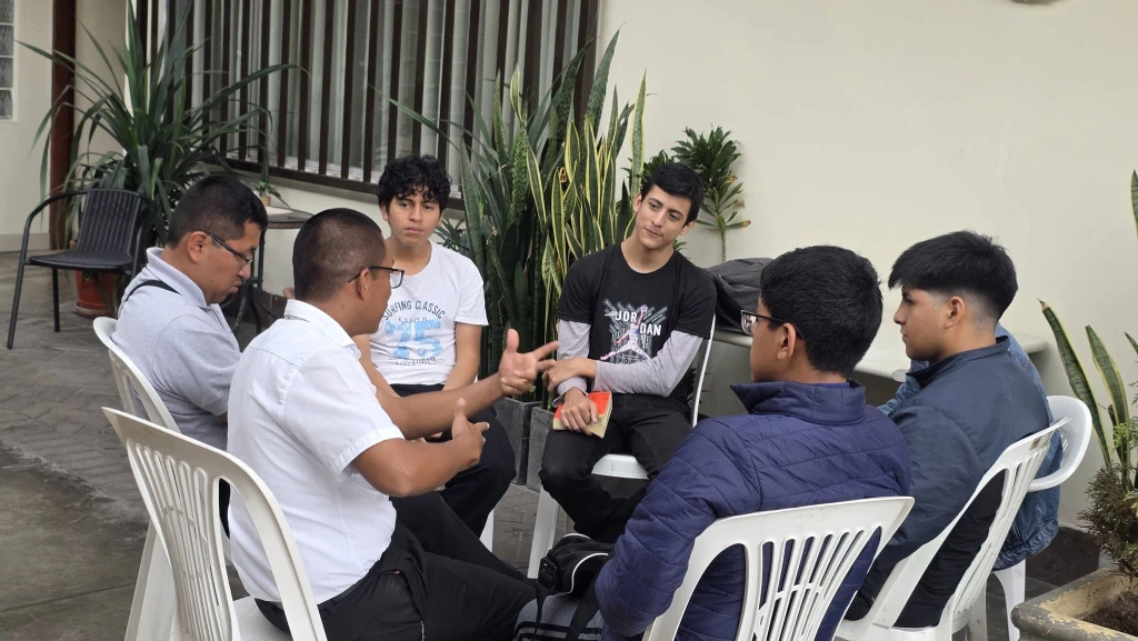 4-(2988).webp