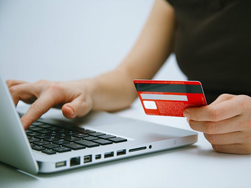 ¿Cómo se puede pagar los productos?
