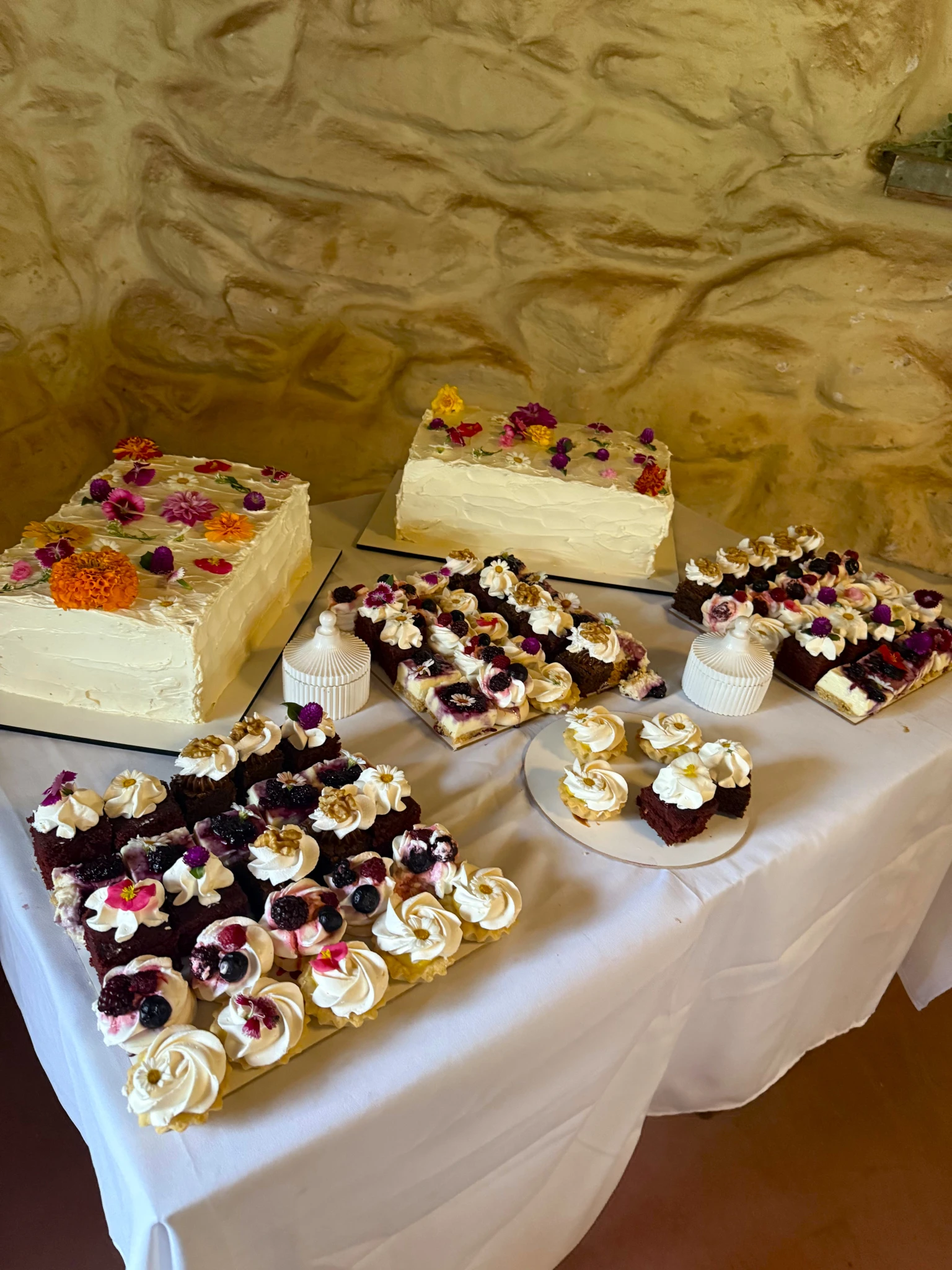 mesa-dulce-gastronomia-eventos-aguila-blanca.webp