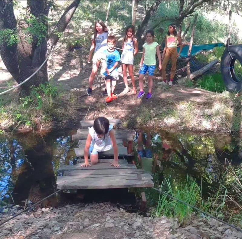 pasar-el-dia-en-aguila-blanca-08.webp