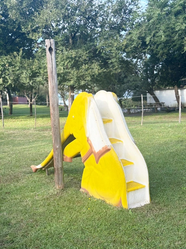 plaza-juegos-infantil-aguila-blanca-8.webp