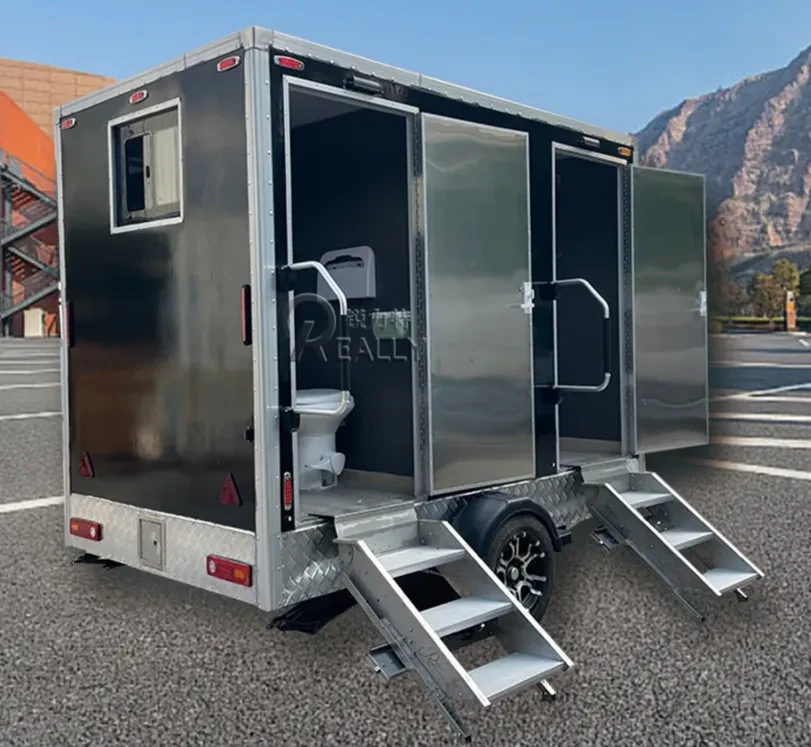 trailer-alquiler-sanitarios-portatiles.webp