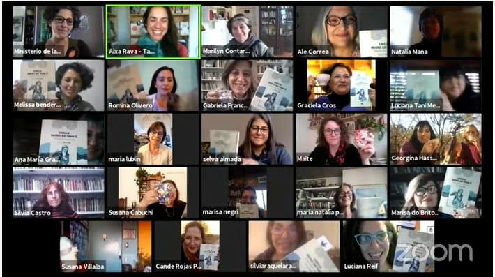 Presentación de Camellia. Mujeres que toman té