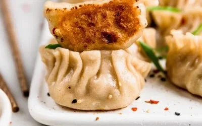 DUMPLINGS RELLENAS CON GÍRGOLAS