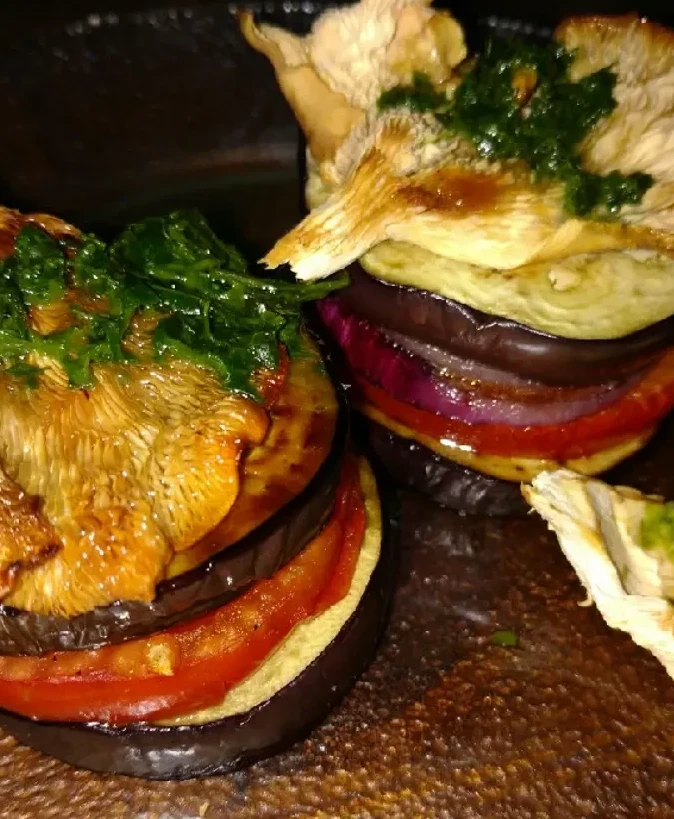 TORRE DE VEGETALES A LA PLANCHETA