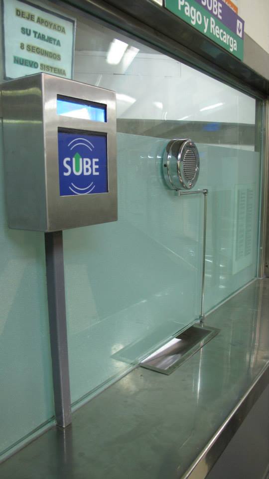 Blindaje de seguridad en boletería palermo.