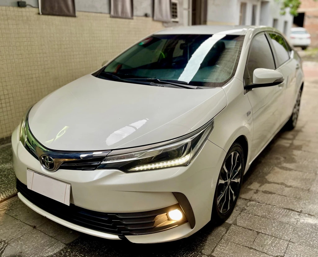 TOYOTA COROLLA SEG CVT 2019