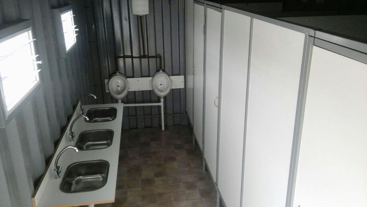 Container vestuario