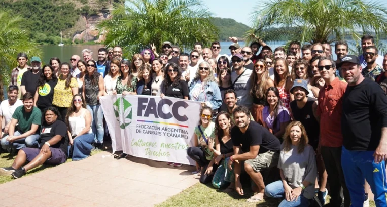 diplomatura-practica-organizaciones-cannabicas-argentina