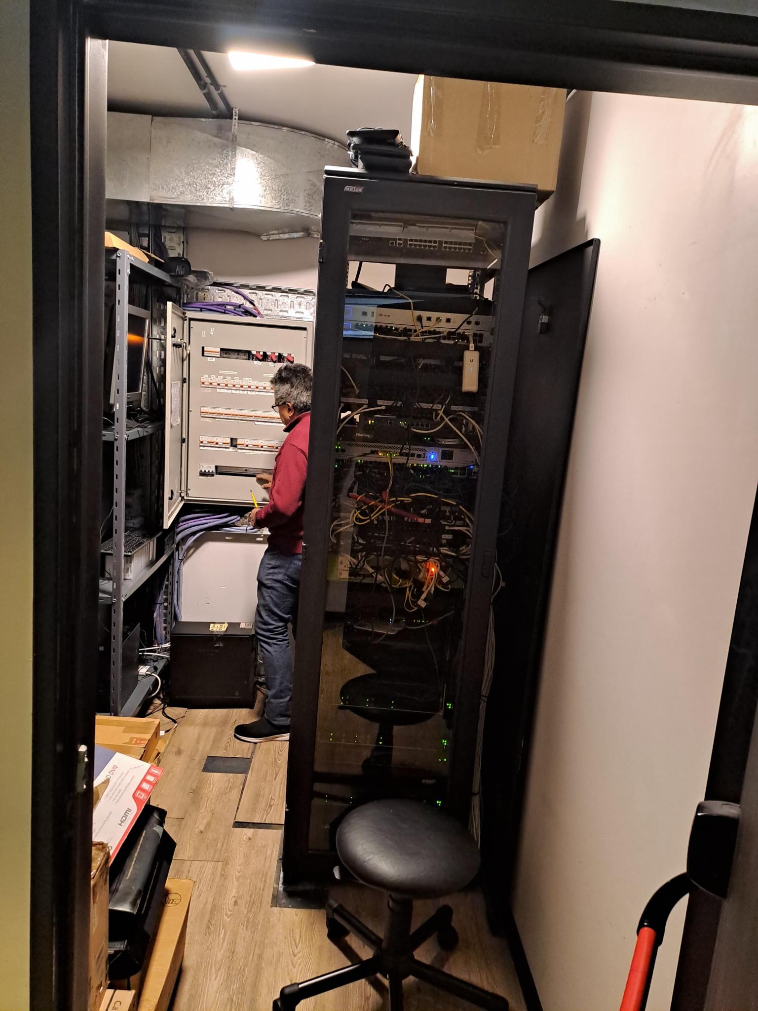 Instalación y mantenimiento 