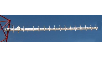YAGI 18 ELEMENTOS SOLDADA 800/890 MHZ