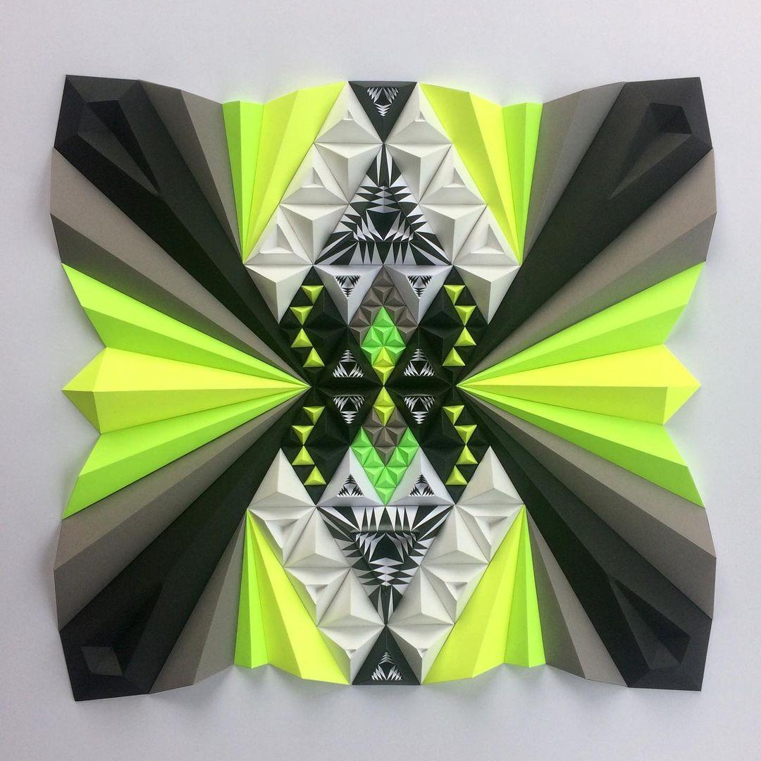 52 X 52 cm