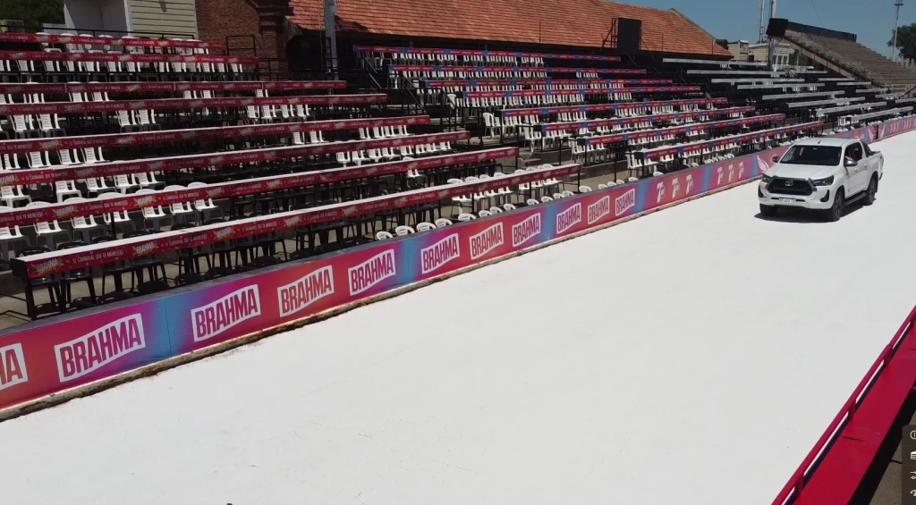 Gigantografías instaladas en local comercial