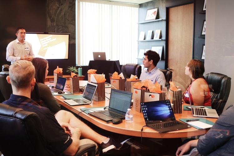 Management: Un Nuevo Estilo de Gestión y Liderazgo