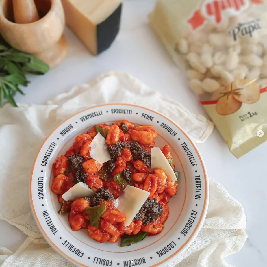 Ñoquis de Papa con Tomate y Tapenade
