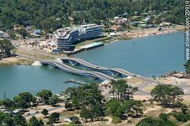 puenteondulado2.webp