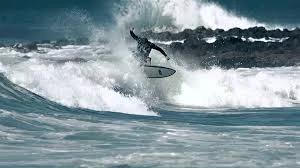 surfenlabarra.webp