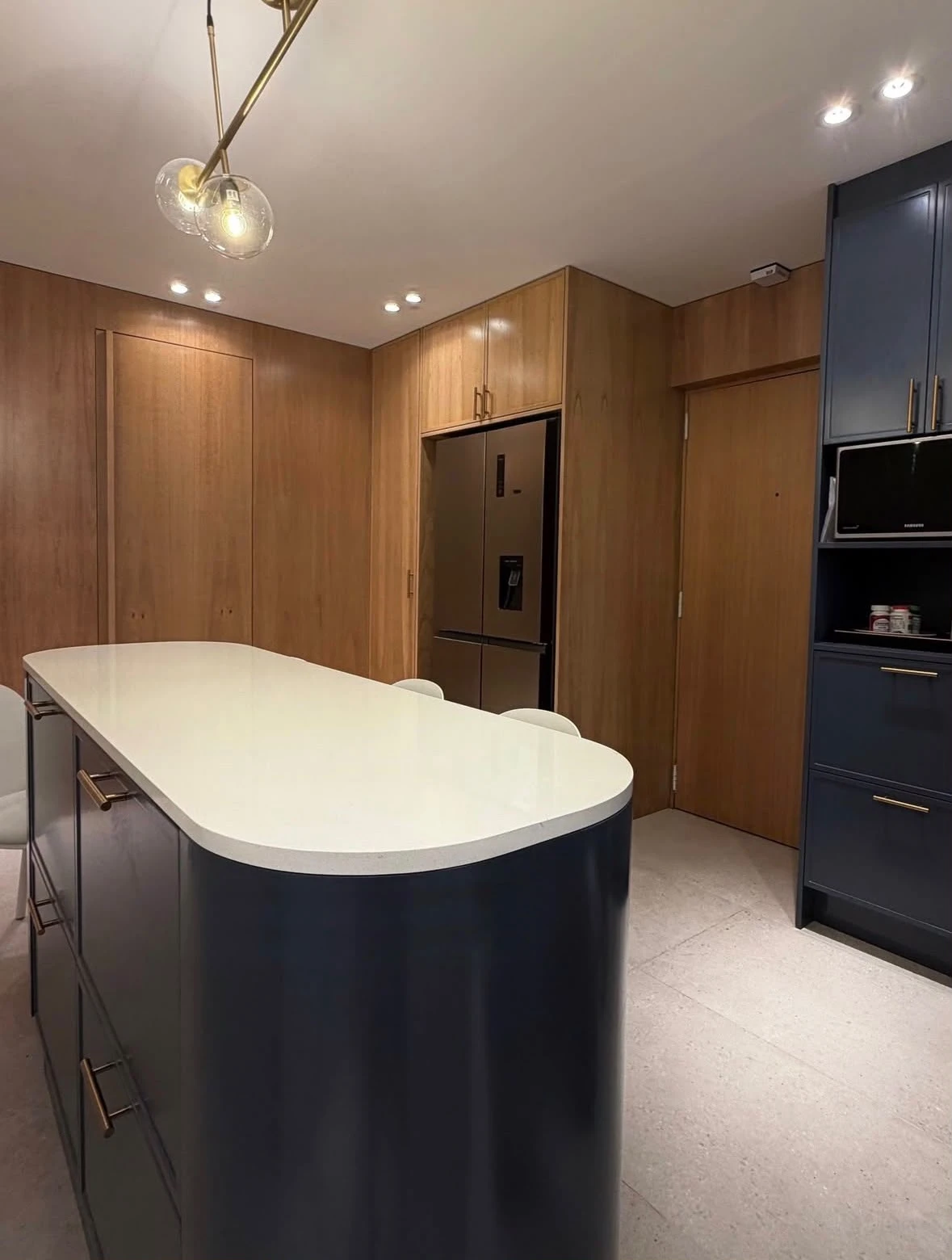 b68fab64-7ea6-41b5-acc4-8ed109b6163c.webp