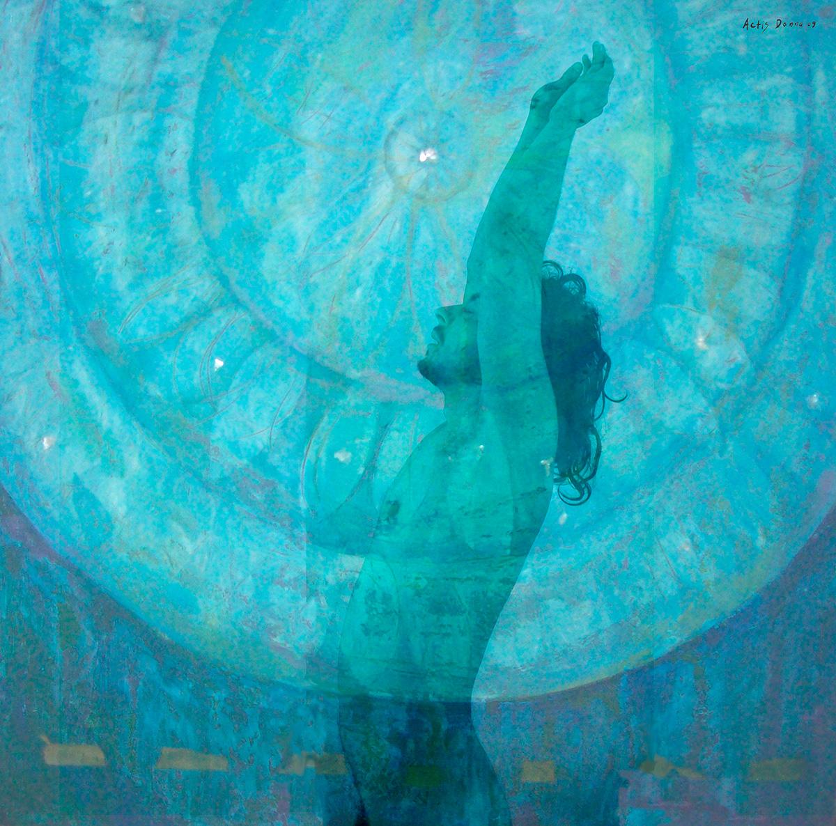 Fotografía y pintura. Medidas: 120x120 cm. 58x58 cm. Arte digital. 2010- 2011
