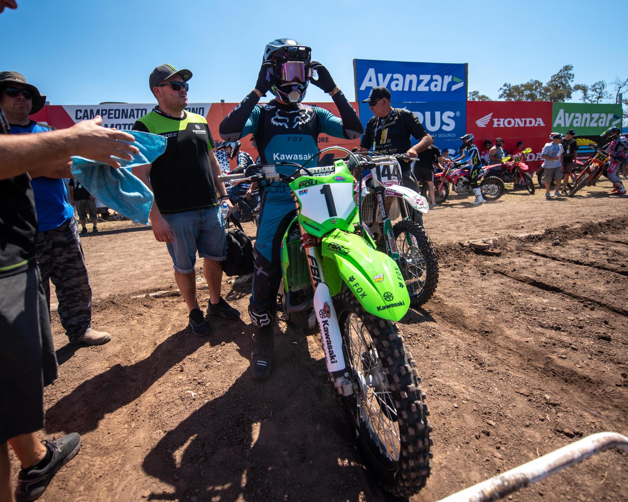 Kawasaki Racing Team bicampeon del MX Argentino